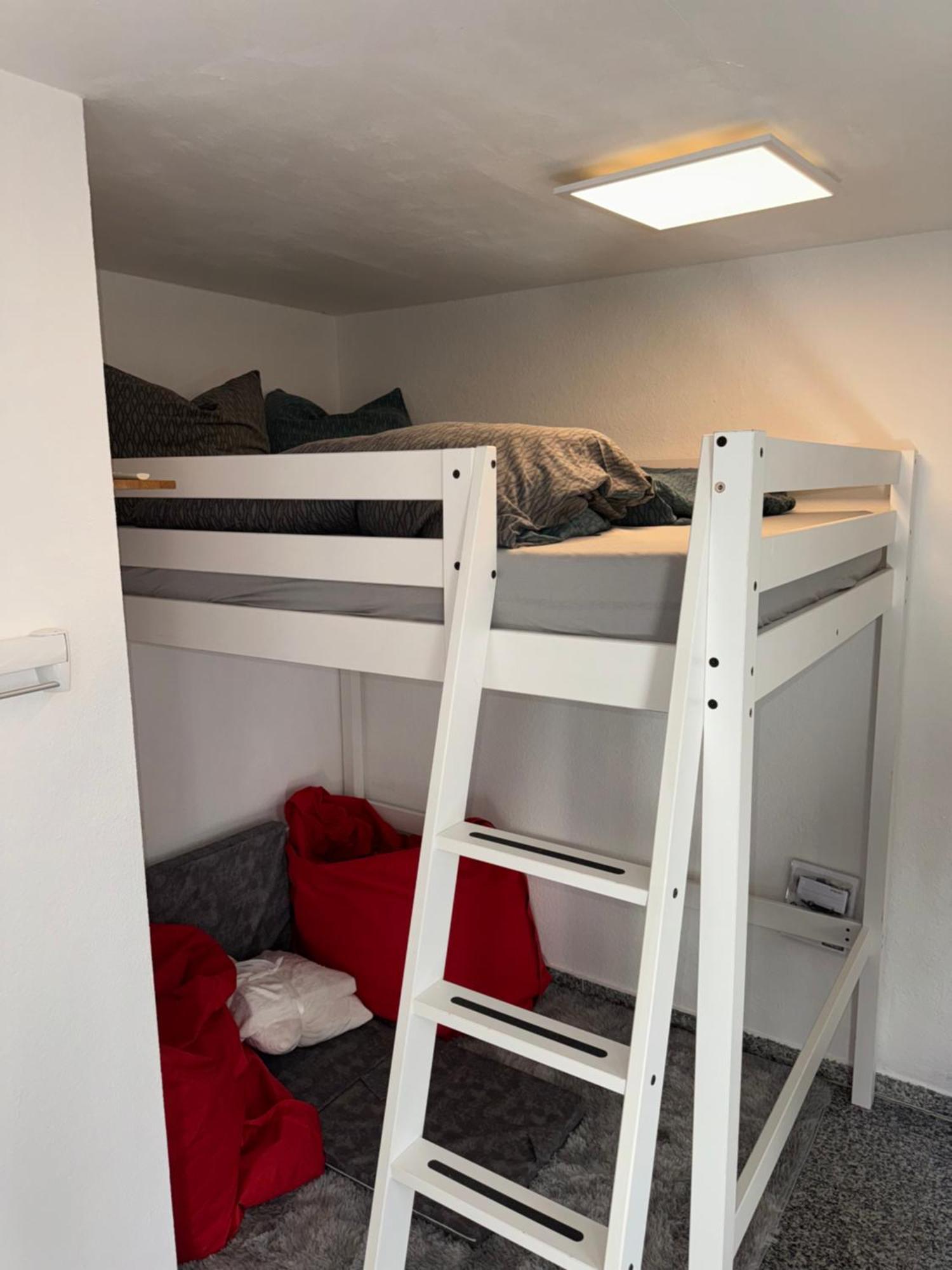 Apartment 3day-escape Incl Parking& Wifi *
